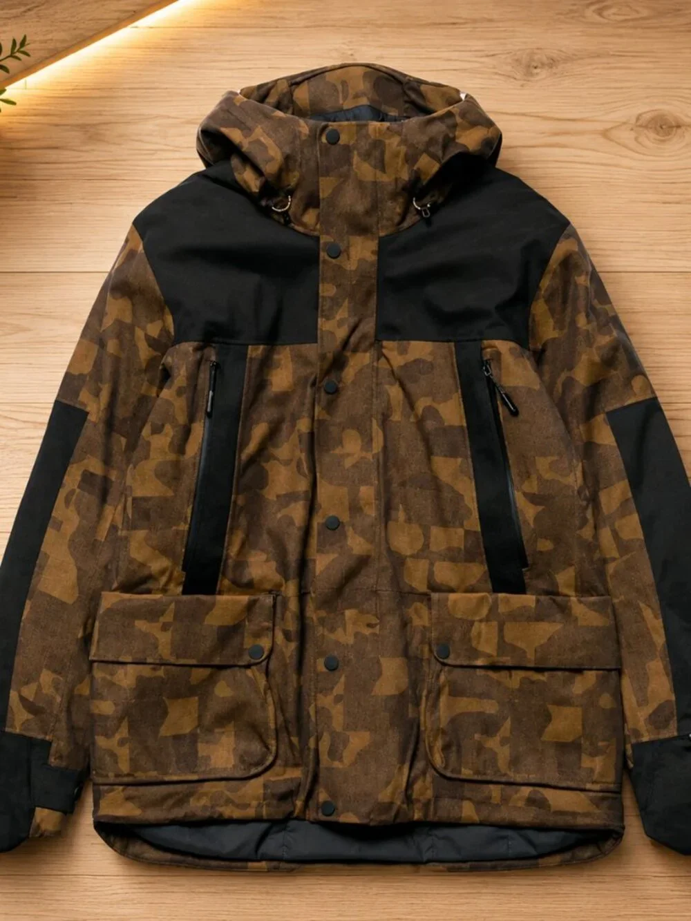 North Face Men's Cryos Mountain Jacket - XL/Camo NWT!